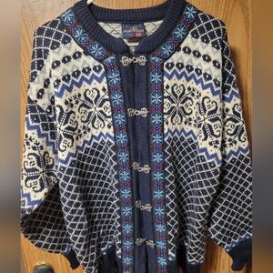 Skjaeveland Wool Sweater 22 In Armpit To Armpit 27 In Long 1 Small Hole As Noted